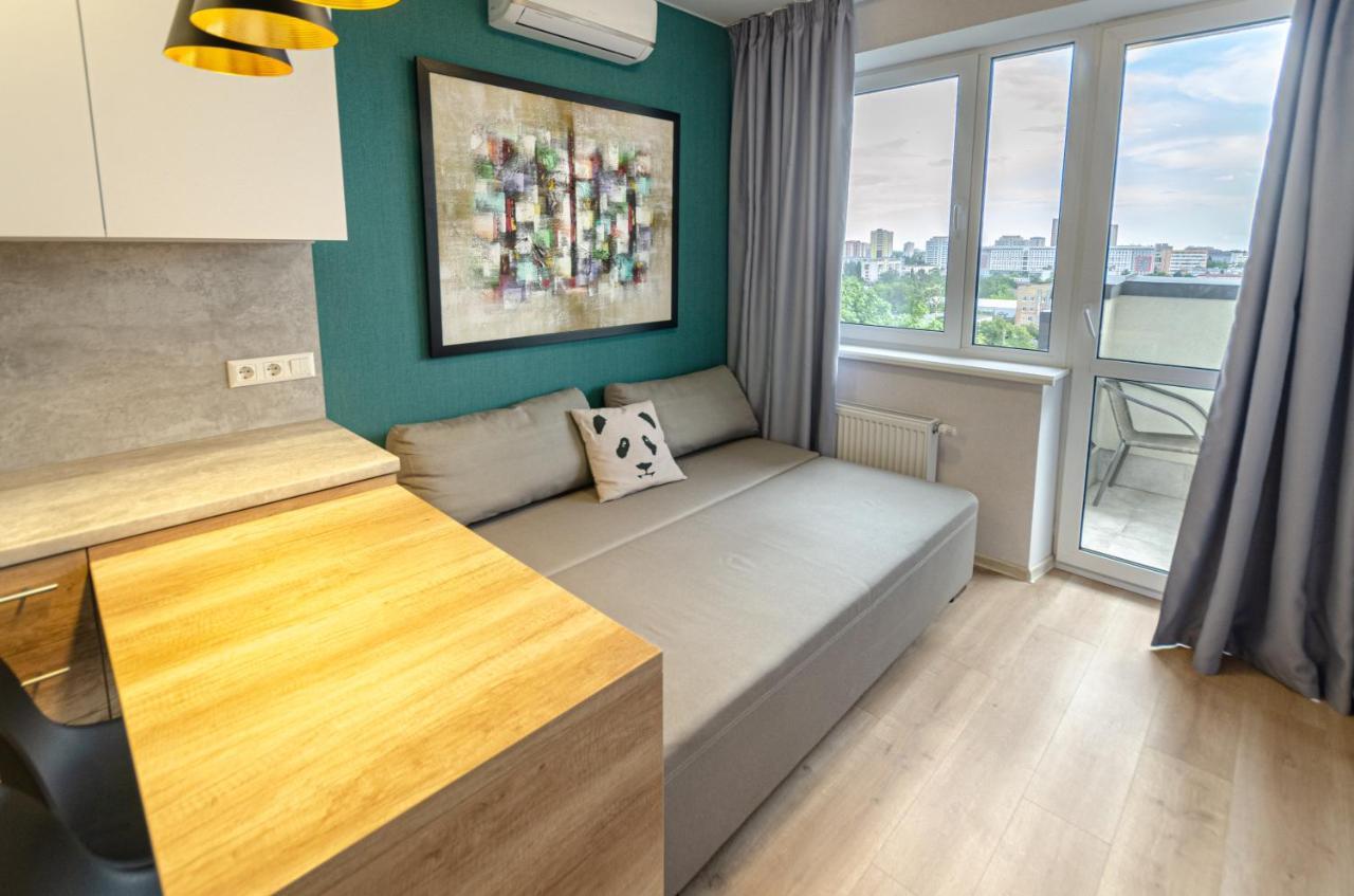 Petrovdom 5-25 In Cozy Apartment In Residential Complex "Beresteiskyi" キエフ エクステリア 写真