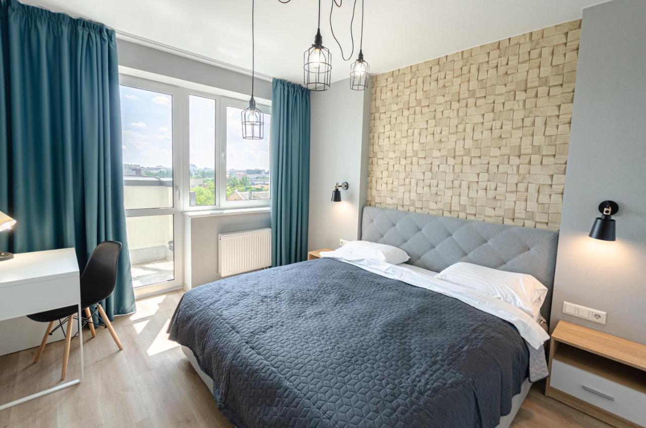 Petrovdom 5-25 In Cozy Apartment In Residential Complex "Beresteiskyi" キエフ エクステリア 写真