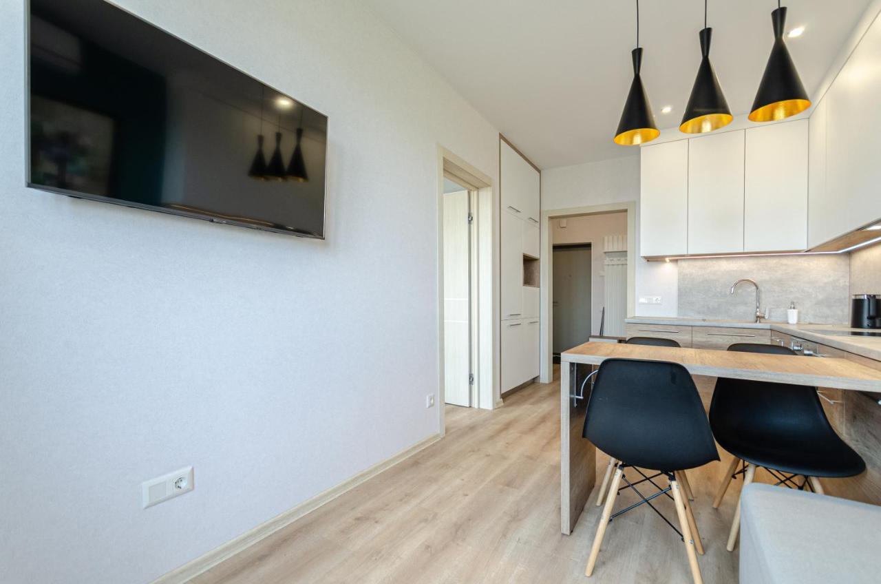 Petrovdom 5-25 In Cozy Apartment In Residential Complex "Beresteiskyi" キエフ エクステリア 写真