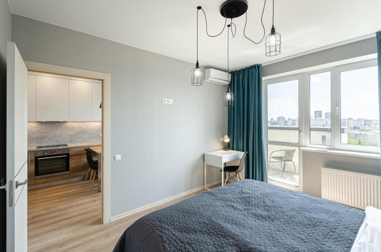 Petrovdom 5-25 In Cozy Apartment In Residential Complex "Beresteiskyi" キエフ エクステリア 写真